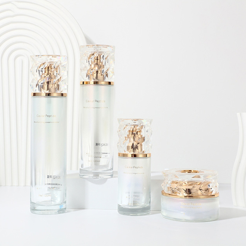 Värillinen gradientti kosmeettinen pakkaussarja, painettu tyhjä kasvovoidepurkki ihonhoitolasinen kosteusemulsiopullo pumpulla Värillinen gradientti kosmeettinen pakkaussarja, painettu tyhjä kasvovoidepurkki ihonhoitolasinen kosteusemulsiopullo pumpulla