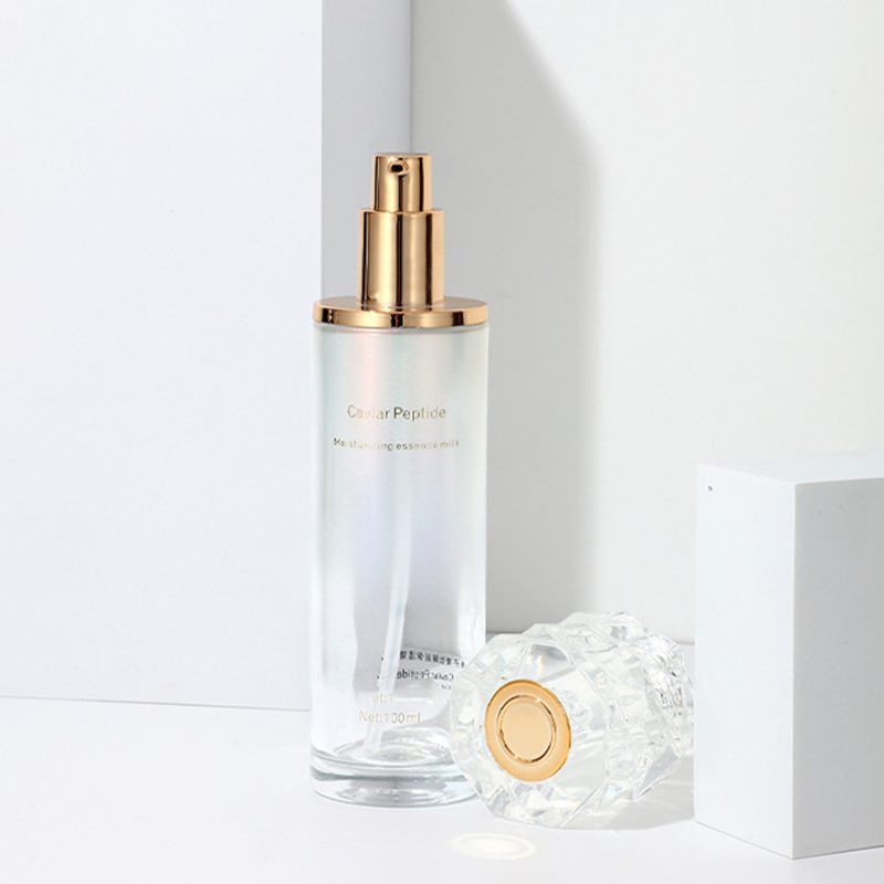 Värillinen gradientti kosmeettinen pakkaussarja, painettu tyhjä kasvovoidepurkki ihonhoitolasinen kosteusemulsiopullo pumpulla Värillinen gradientti kosmeettinen pakkaussarja, painettu tyhjä kasvovoidepurkki ihonhoitolasinen kosteusemulsiopullo pumpulla