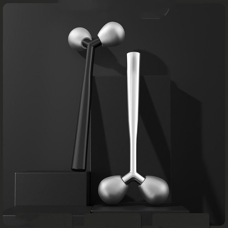 Kädessä pidettävä kasvojen kohottava Y-muotoinen hoikentava 3D-rullahierontalaite 360 pyörivä kasvohierontarulla Kädessä pidettävä kasvojen kohottava Y-muotoinen hoikentava 3D-rullahierontalaite 360 pyörivä kasvohierontarulla