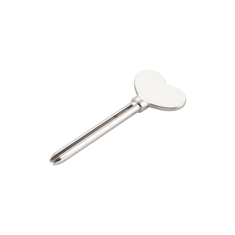 Metallinen hammastahna-annostelija kasvojen puhdistusaine hammastahnaputkipuristin Avaimen muoto Kosmetiikka Tube Puristin Metallinen hammastahna-annostelija kasvojen puhdistusaine hammastahnaputkipuristin Avaimen muoto Kosmetiikka Tube Puristin