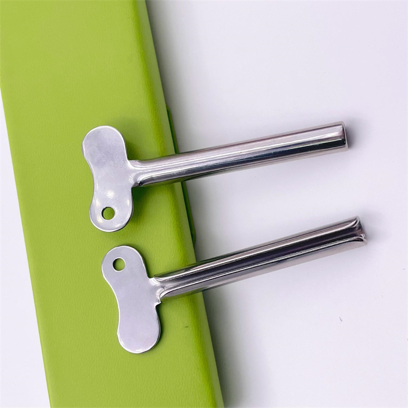 Rengasmainen avaimen muotoinen hopea ruostumaton teräs metalli hammastahna-annostelija kasvovoideputkipuristin Rengasmainen avaimen muotoinen hopea ruostumaton teräs metalli hammastahna-annostelija kasvovoideputkipuristin